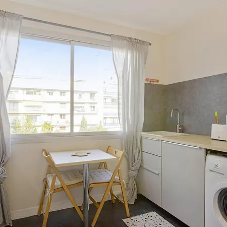 Regina - Welkeys Apartment *